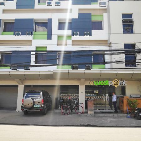 Westpoint Hotel Cebu Stadt Exterior foto